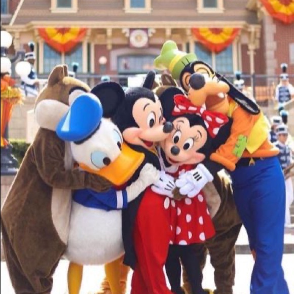 Meet your Posher, Maya - Picture 1 of 1